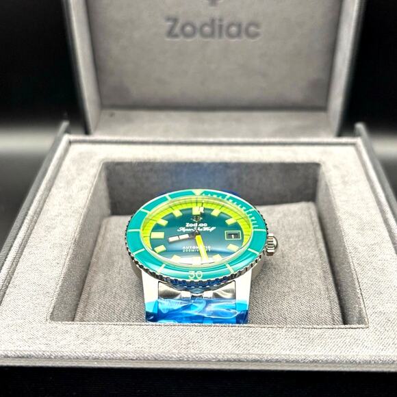 Zodiac Super Sea Wolf ZO9310 Automatic Diver Stainless Steel Jubilee Bracelet - Picture 5 of 17